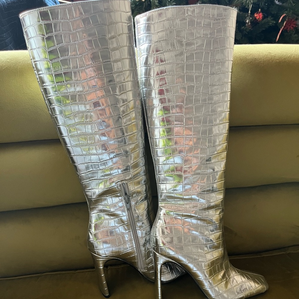 Zara Crocodile Silver Block Heel Boots